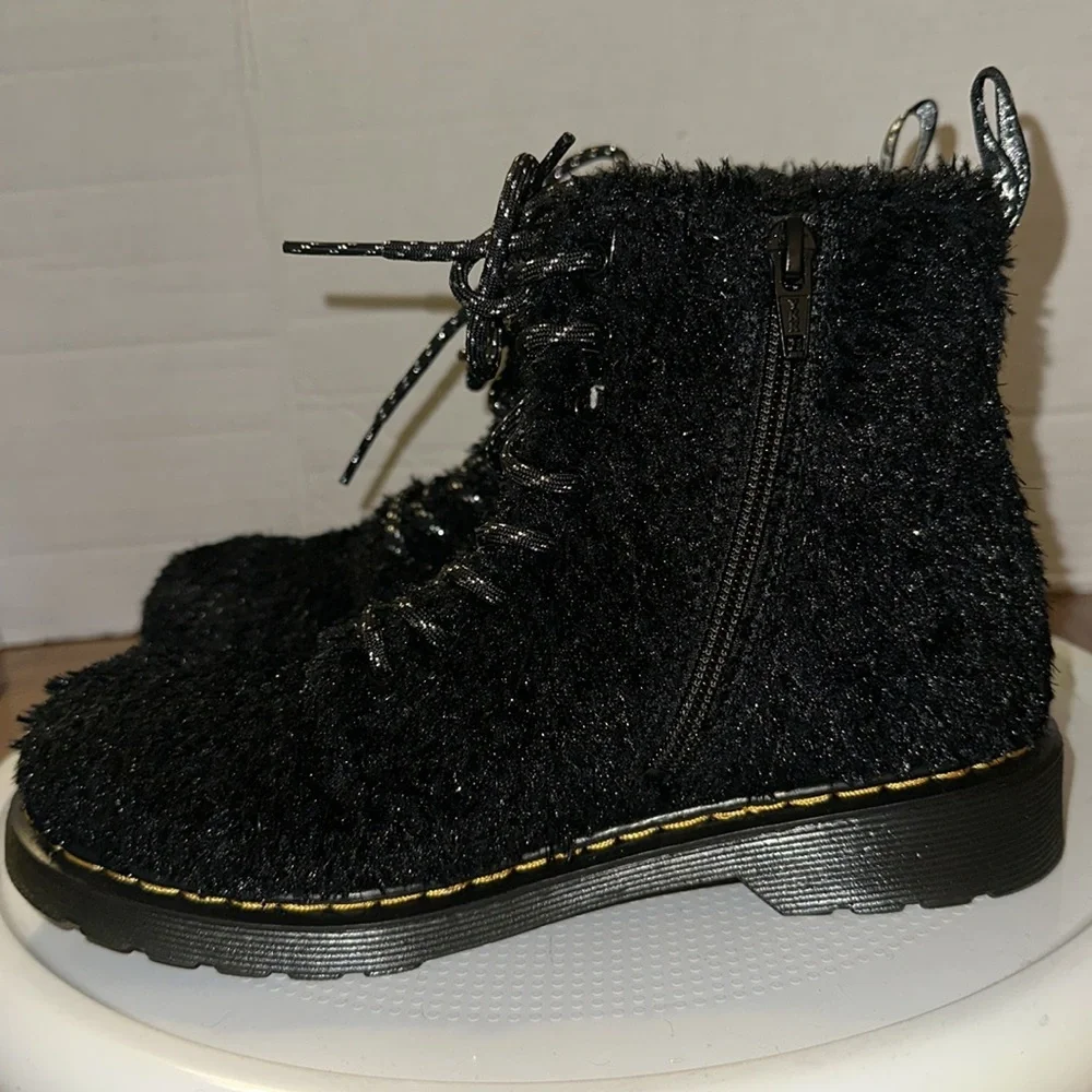 🆕Dr. Martens Pascal Tinsel Fur Lace Up Boots